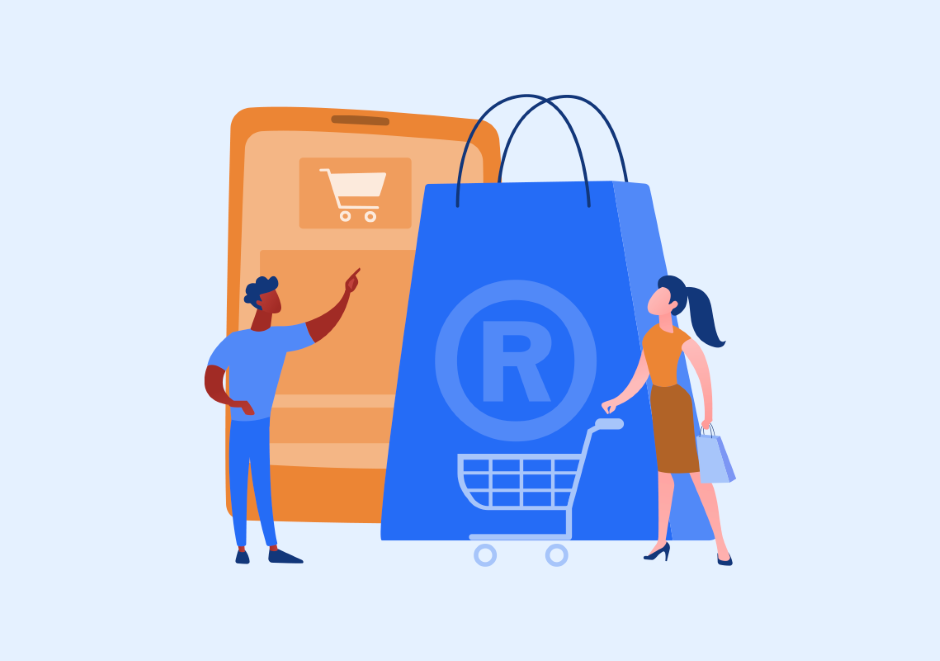 Ilustração de um smartphone e uma sacola maiores que duas pessoas, uma em frente a sacola empurrando um carrinho de mercado, e a outra em frente ao aparelho mexendo na tela