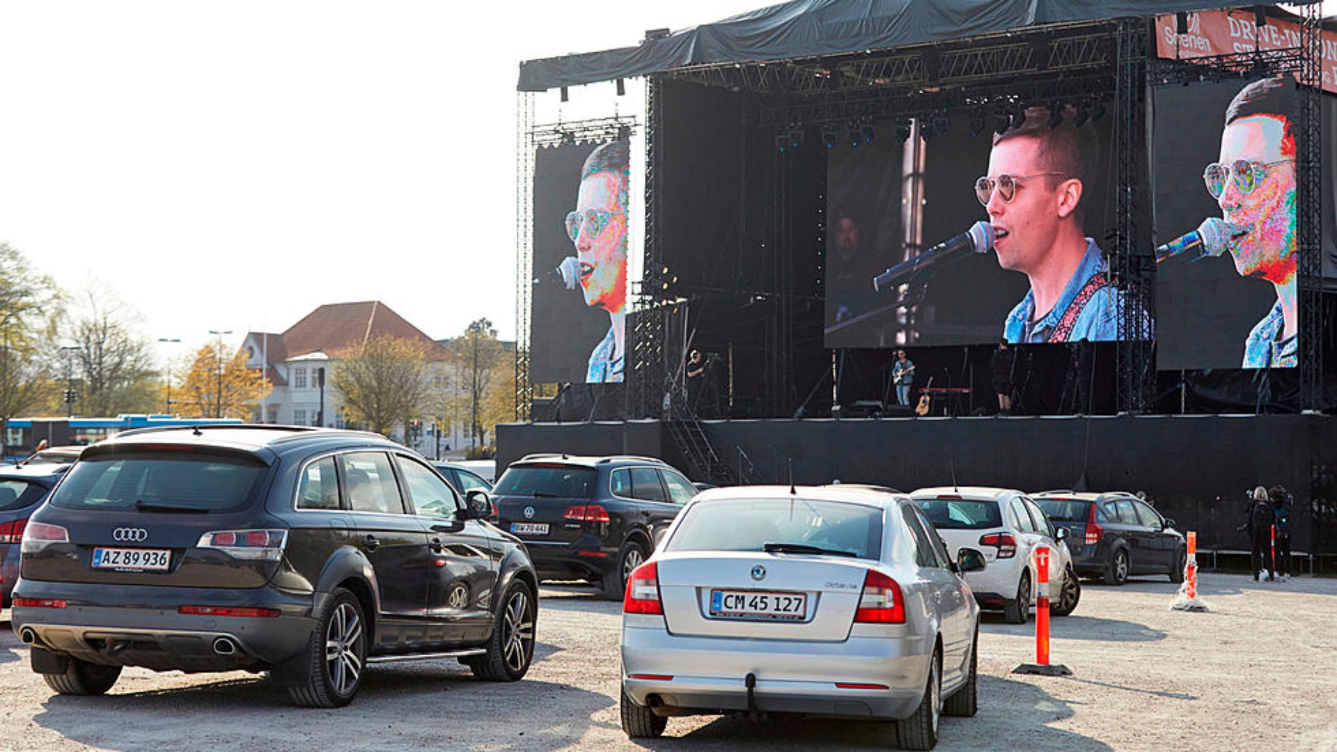 show drive-in