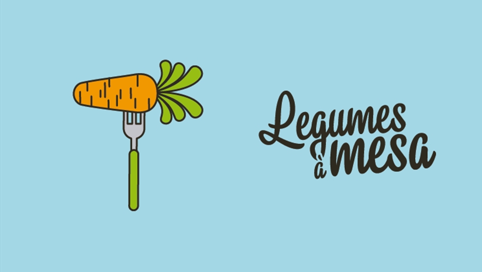 Ilustração de uma cenoura sendo espetada por um garfo, ao lado escrito "legumes à mesa"